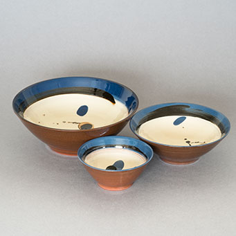 GALA – three bowls: dessert/olive bowl (11cm), soup/dessert bowl (15cm), pasta bowl (20cm)